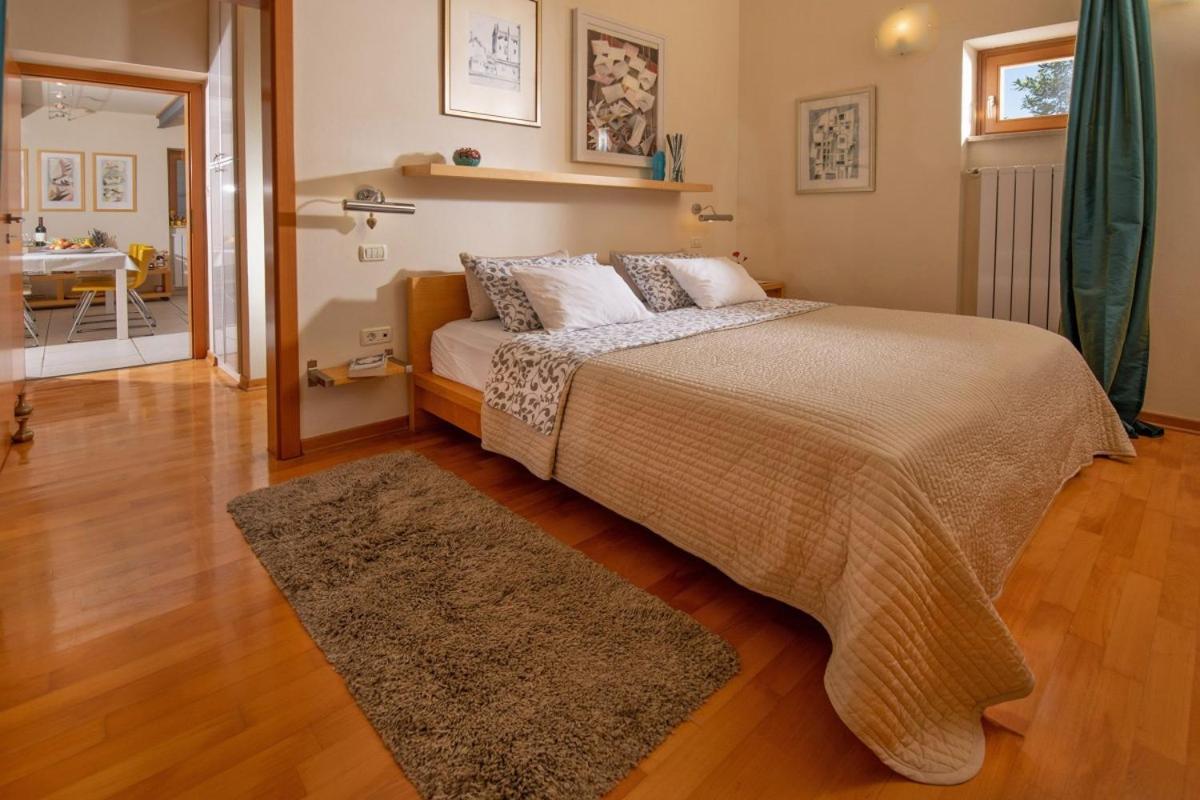 Villa Emili in Medulin - Haus für 4-5 Personen Exterior foto